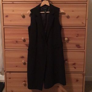 Stylish vest, never worn!